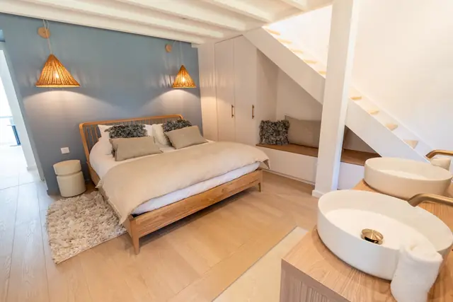 Suite Toulhars, Gesamtansicht